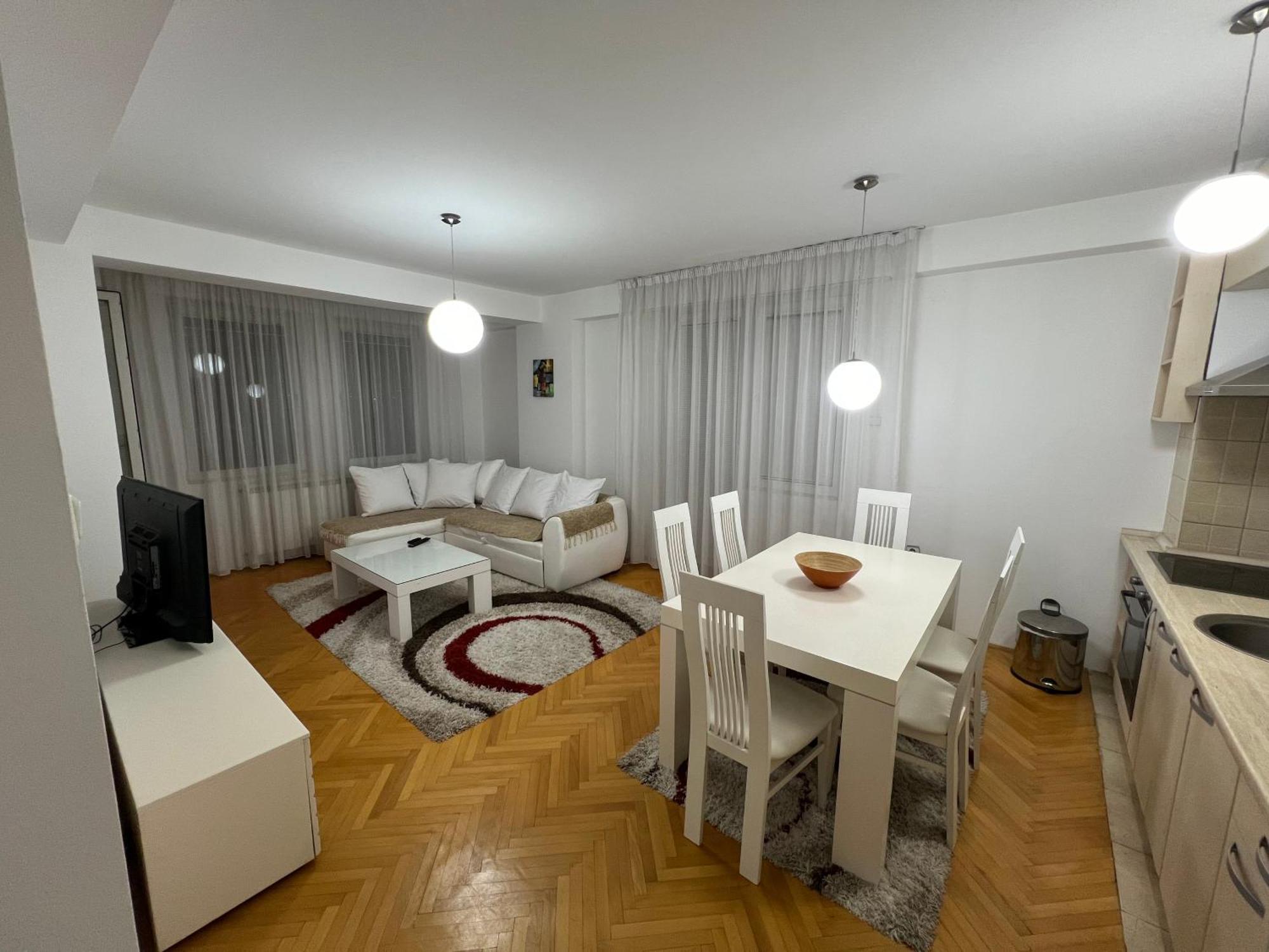 סקופיה Karas Apartments מראה חיצוני תמונה